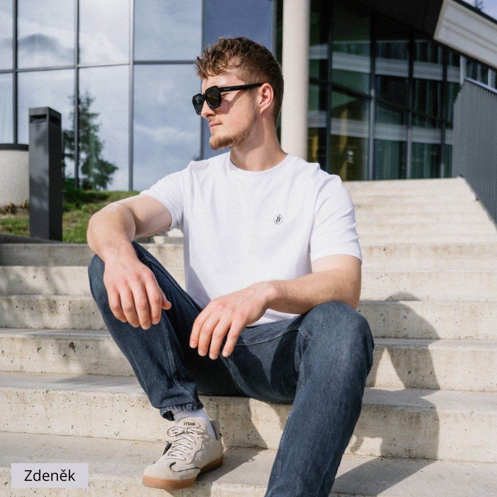 Satoshi Standard T-Shirt - Weiß