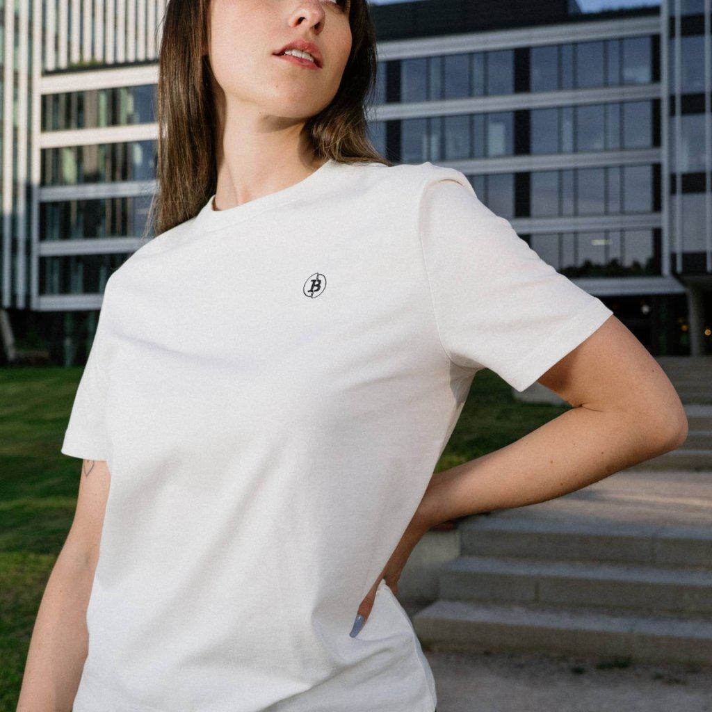 Satoshi Standard T-Shirt - Creme